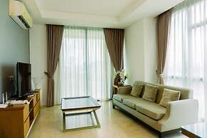 Spacious 3BR Apartment At 8th Floor Veranda Residence Puri