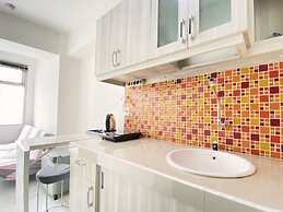 Modest 2Br At Jarrdin Cihampelas Apartment