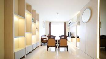 Best Location And Comfy 1Br At Praxis Apartment
