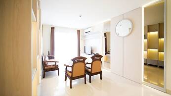 Best Location And Comfy 1Br At Praxis Apartment