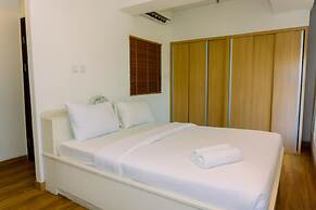 Full Furnished With Modern Design 1Br At West Vista Apartment