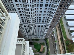 Compact And Functional 2Br Tokyo Riverside Pik 2 Apartment