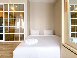 Cozy And Simple Big Studio Vasanta Innopark Apartment