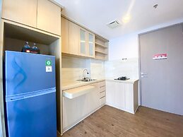 Cozy And Simple Big Studio Vasanta Innopark Apartment