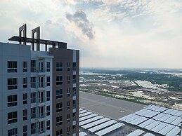 Homey And Functional 2Br Tokyo Riverside Pik 2 Apartment