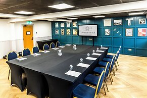 Tiverton Hotel Lounge & Venue