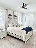 Casamigos 6 Bedroom Home by RedAwning