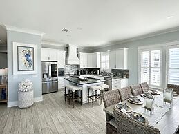 Casamigos 6 Bedroom Home by RedAwning