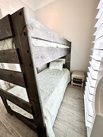 Casamigos 6 Bedroom Home by RedAwning