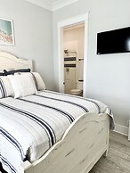 Casamigos 6 Bedroom Home by RedAwning