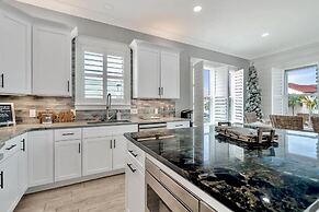 Casamigos 6 Bedroom Home by RedAwning