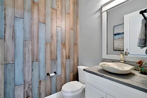 Casamigos 6 Bedroom Home by RedAwning