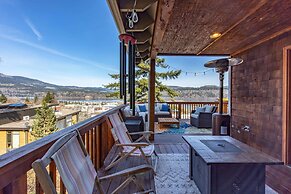 Sandbar Haven 3 Bedroom Home by RedAwning