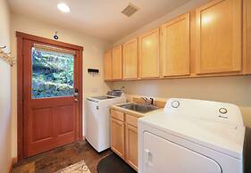 Sandbar Haven 3 Bedroom Home by RedAwning