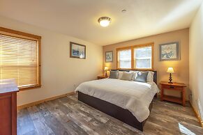 Sandbar Haven 3 Bedroom Home by RedAwning