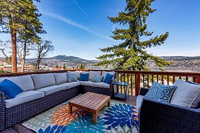 Sandbar Haven 3 Bedroom Home by RedAwning