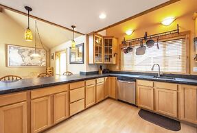 Sandbar Haven 3 Bedroom Home by RedAwning