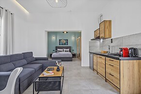 Elefsinian Mysteries Apartments