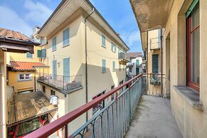 Casa Rachele Stresa Center