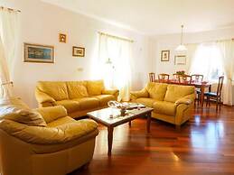 Villa Antonija - Four-bedroom Villa With Terrace and Private Pool