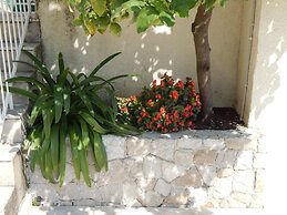 Apartments Lucija - Two Bedroom Apartment With Balcony and Sea View