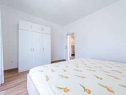 Apartments Lucija - Two Bedroom Apartment With Balcony and Sea View