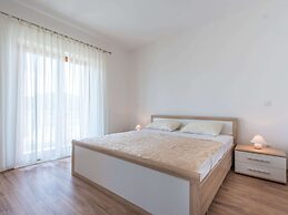 Apartments Lucija - Two Bedroom Apartment With Balcony and Sea View