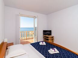 Apartments Bonavista - Premium Two Bedroom Apartment With Balcony and 