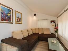 Apartments Roda - Comfort One Bedroom Apartment With Terrace -