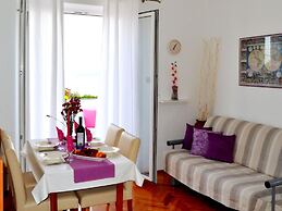 Apartments Lina - Three Bedroom Apartment With Two Balconies and Sea V