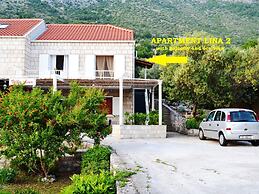 Apartments Lina - Three Bedroom Apartment With Two Balconies and Sea V