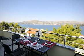Apartments Villa Moonlight - Two Bedroom Apartment With Sea View Balco