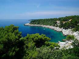 Apartments Villa Marijana - One Bedroom Apartment With Terrace and Gar