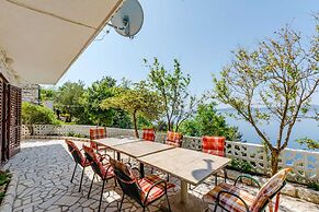 Villa Kosa - Two Bedroom Apartment With Terrace and Sea View