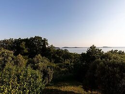 Apartments Belenum - Comfort Double Room With Balcony and Sea View