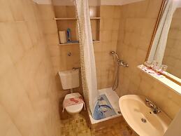 Apartments More & Ja - One Bedroom Apartment With Terrace and Sea View