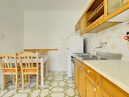 Spacious Apartment in Medulin Near sea