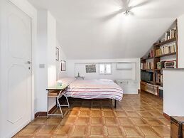 Beautiful Holiday Home in Ardea With Garden