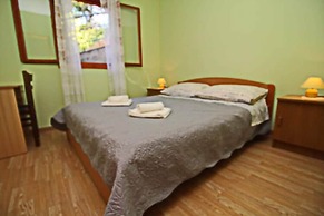 Apartments Bacic - Three Bedroom Apartment With Terrace and Sea View