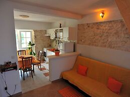 Apartments Tino- Two Bedroom Apartment With Terrace and Sea View