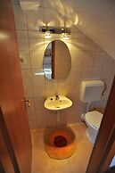 Apartments Tino- Two Bedroom Apartment With Terrace and Sea View