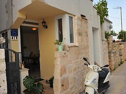 Apartments Tino- Two Bedroom Apartment With Terrace and Sea View