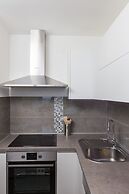 Apartment H&D - Two Bedroom Apartment With Balcony and Sea View