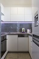 Apartment H&D - Two Bedroom Apartment With Balcony and Sea View