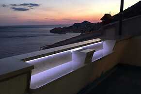 Apartment H&D - Two Bedroom Apartment With Balcony and Sea View
