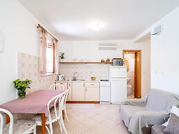 Apartments Lion - Sea House 1