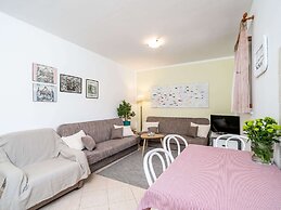 Apartments Lion - Sea House 1