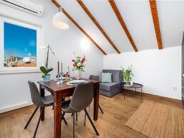 Apartments Terra - One Bedroom Apartment With Balcony and Garden View