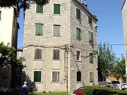 Studio Apartment Sretna - Studio Apartment