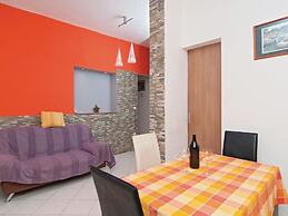 Apartments Roko - Standard One Bedroom Apartment With Shared Terrace